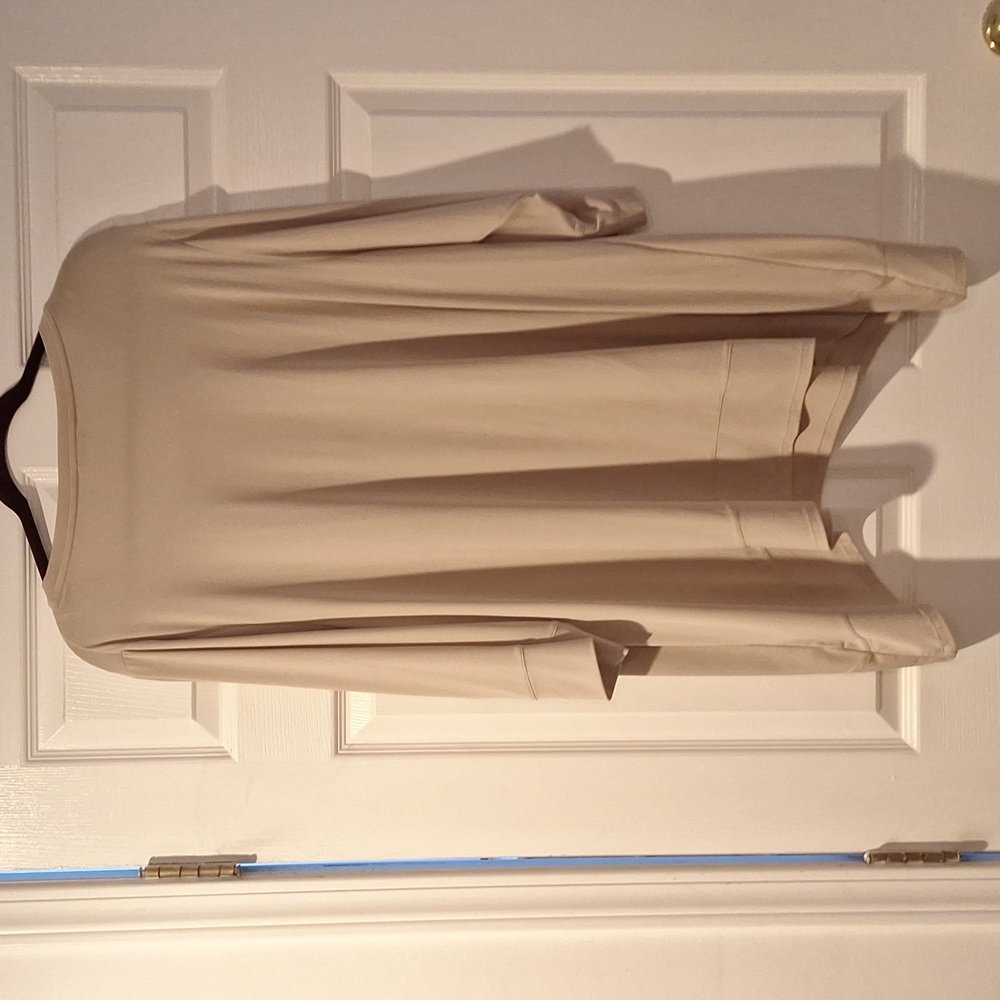 Calvin Klein Top - Picture 5 of 6